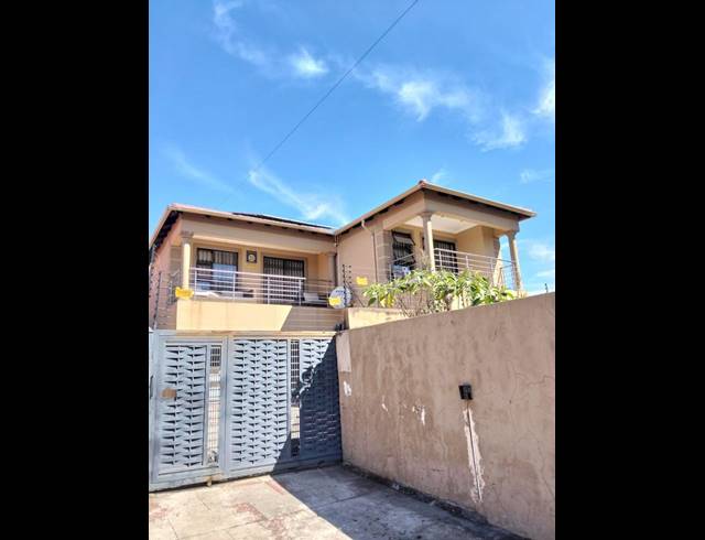 7 BEDROOM HOUSE FOR SALE IN NORKEM PARK